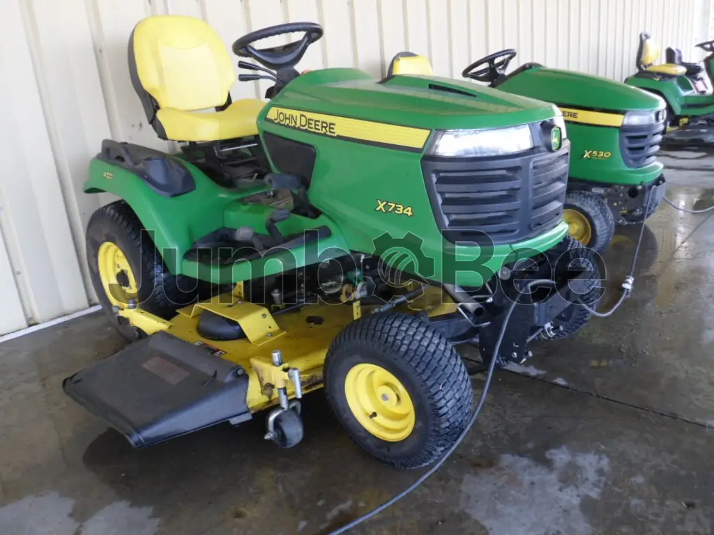 John Deere X734 2017 - Usado (469 Horas) en Venta — foto 1 de 4