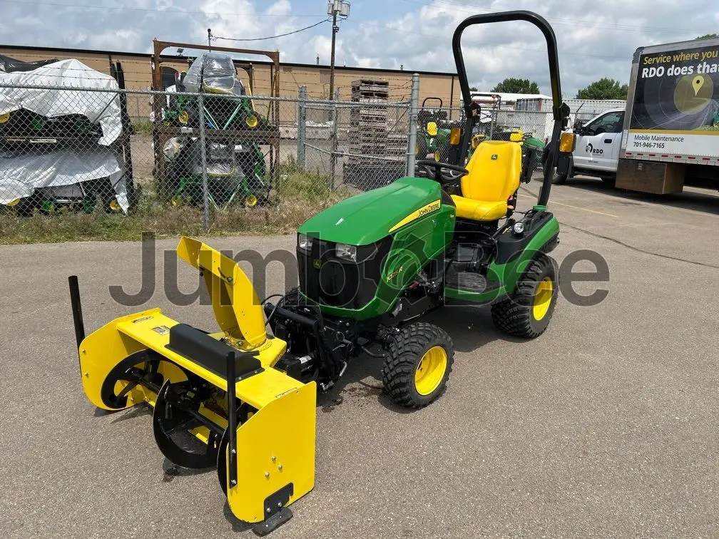 John Deere 1025R 2022 - Usado (113 Horas) en Venta — foto 1 de 35