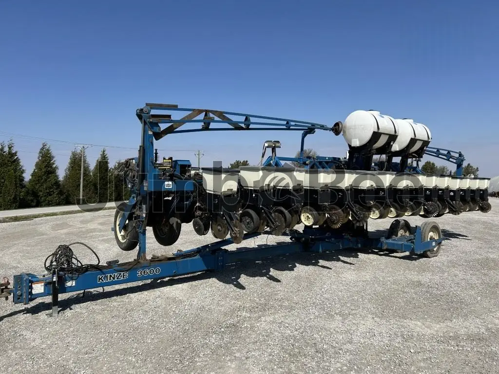 Kinze 3600 2001 - Usado en Venta — foto 1 de 91