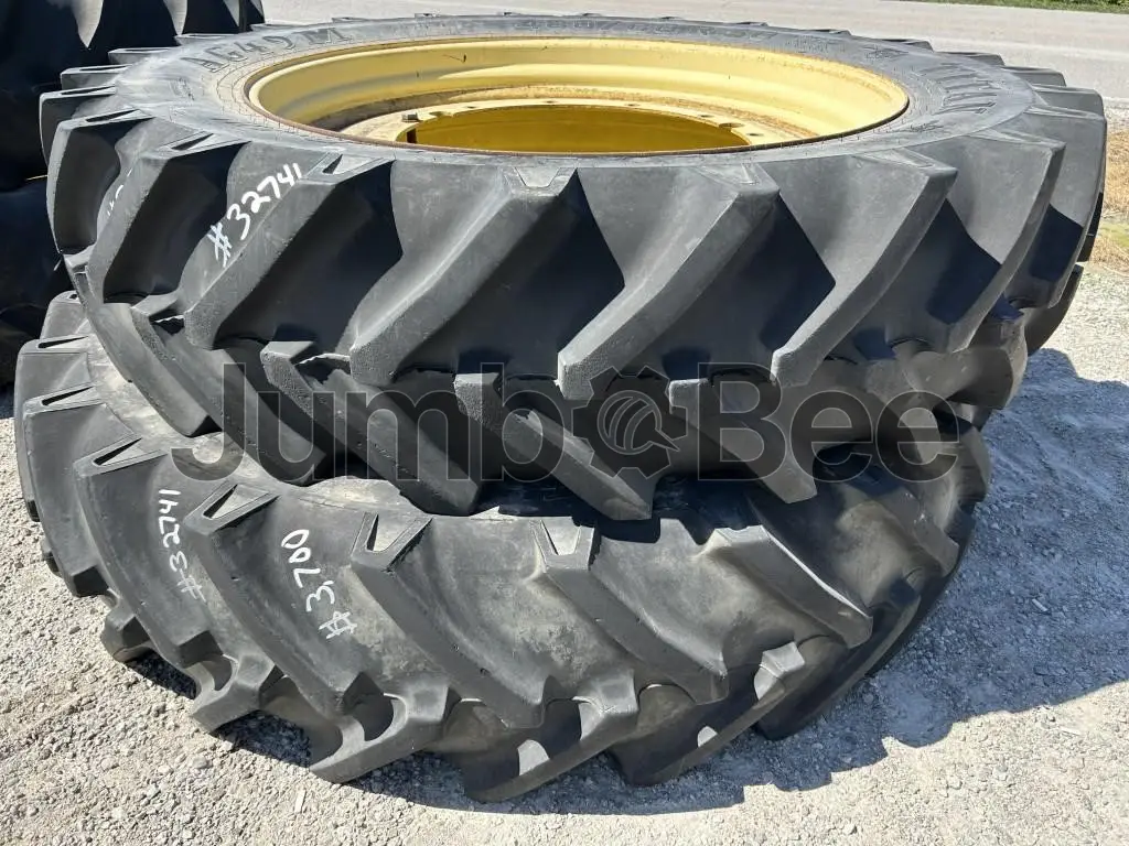 Titan 480/80R50 - Usado en Venta — foto 1 de 19