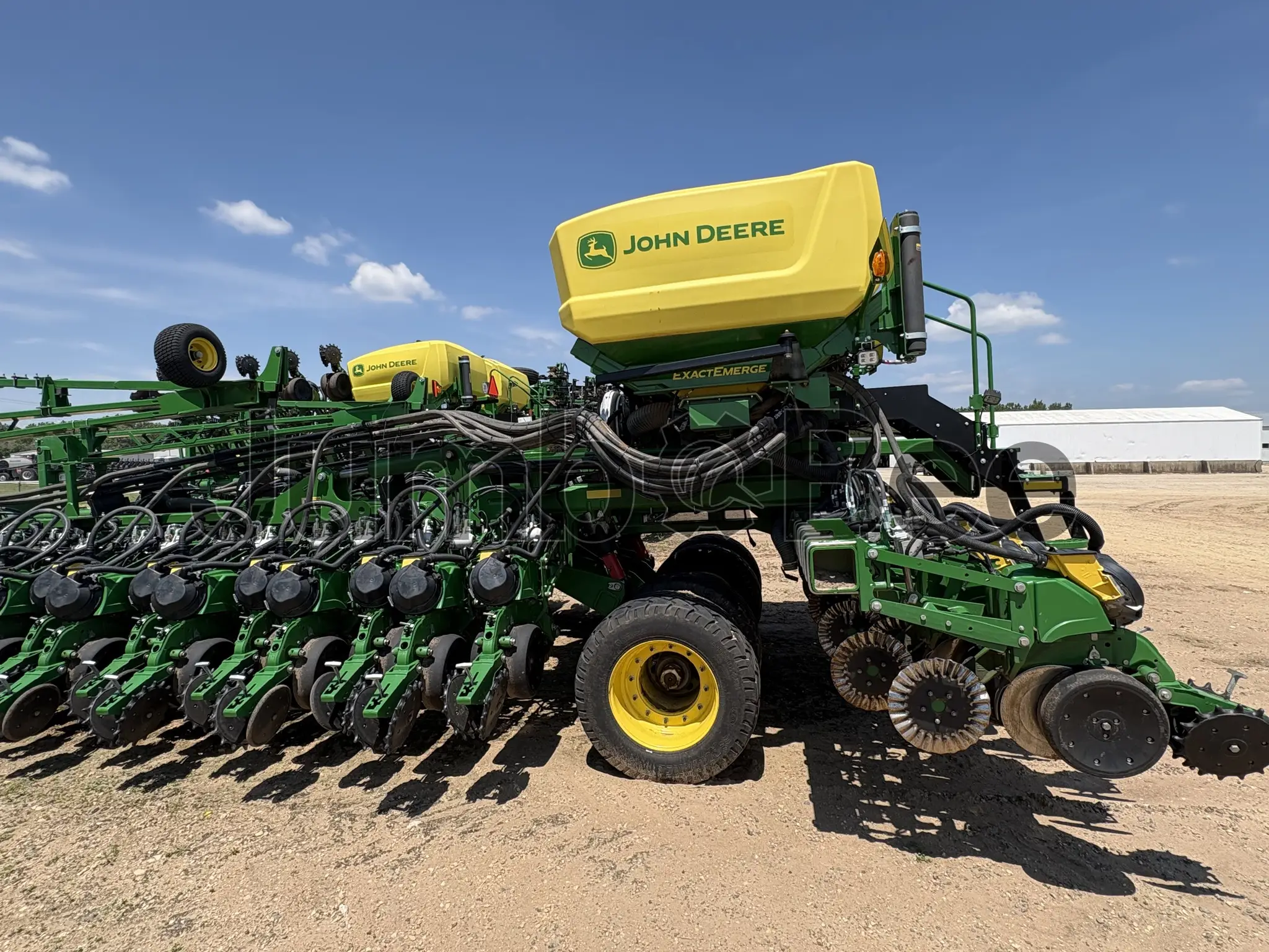 John Deere DB60 2023 - Usado en Venta — foto 1 de 8