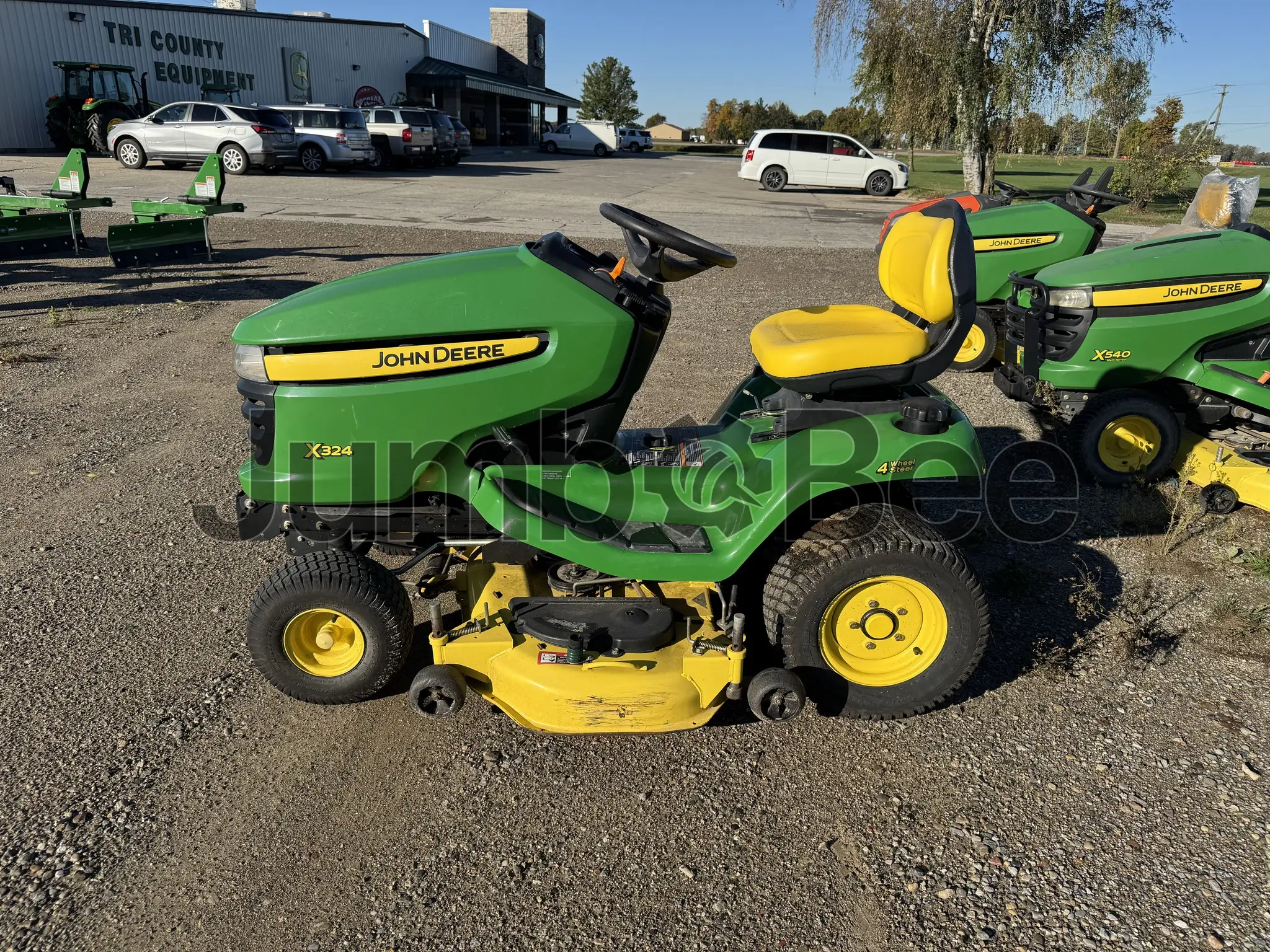 John Deere X324 2006 - Usado (1,117 Horas) en Venta — foto 1 de 5