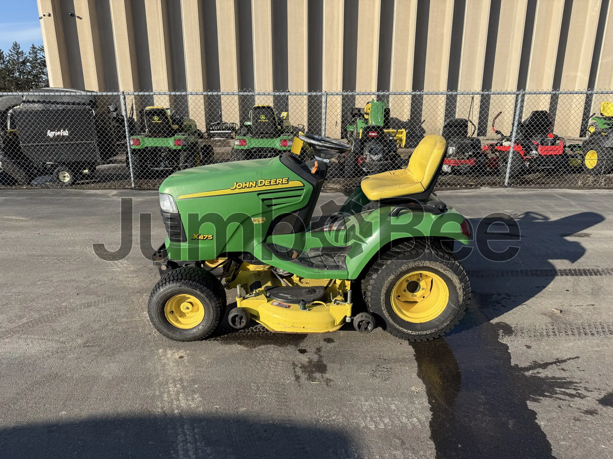 2003 John Deere X475 - Used, 1,077 Hours for Sale — photo 1 of 7