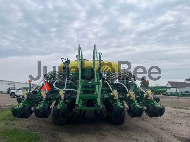 https://prod-jumbo.nyc3.cdn.digitaloceanspaces.com/product/17267/4dfb878b14d089d80fdaef8dcc6a3130_medium.webp