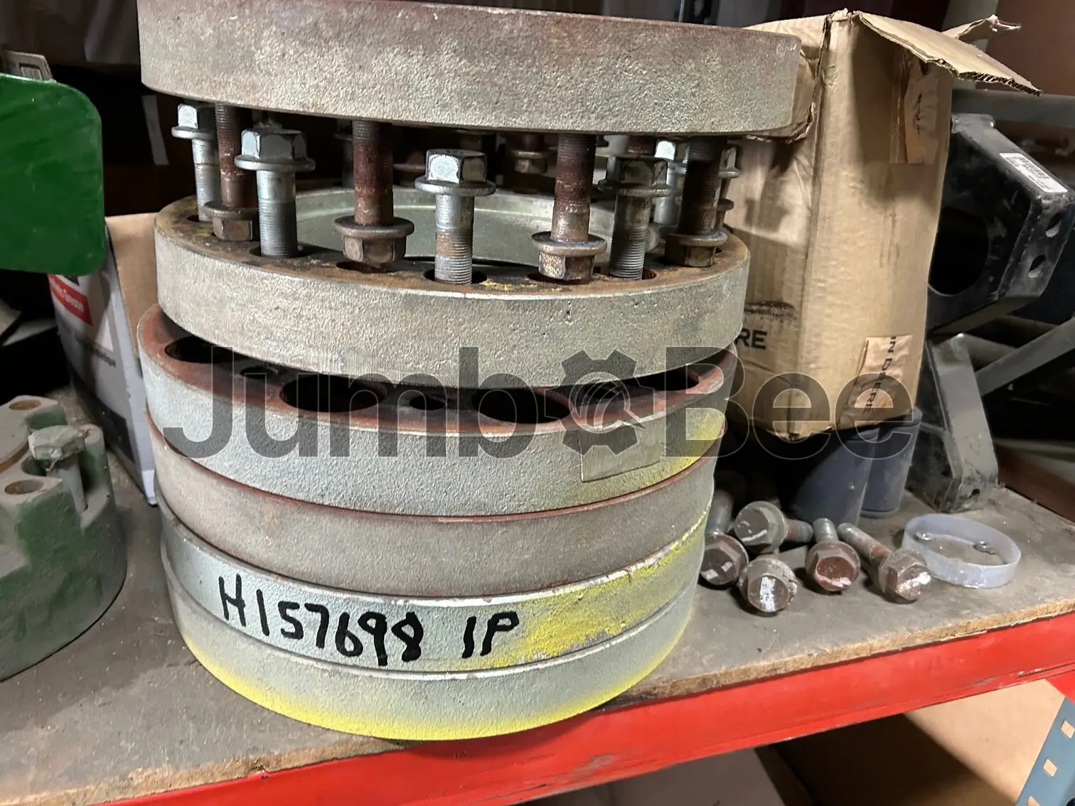 John Deere H157698 DUAL WHEEL SPACER FINE THREAD - Usado en Venta — foto 1 de 5