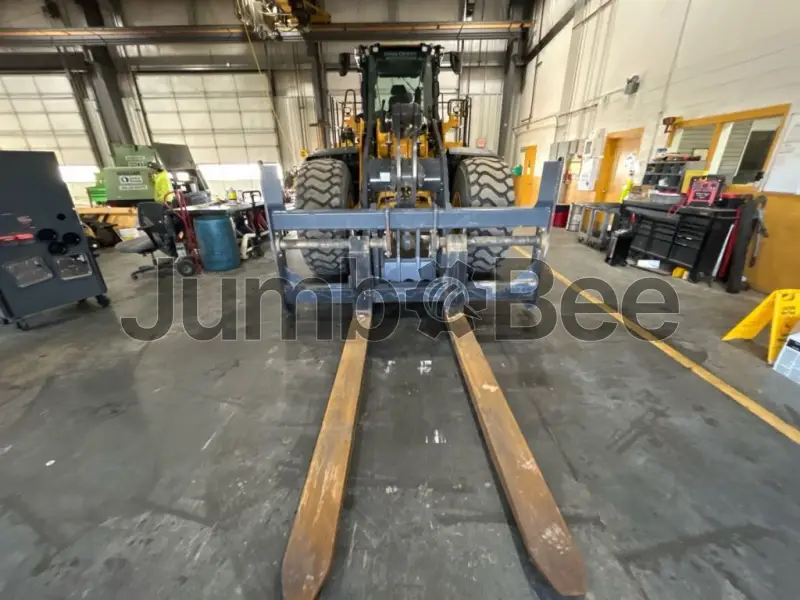 https://prod-jumbo.nyc3.cdn.digitaloceanspaces.com/product/17392/554dc366e324082bea6ef4f12bdfbb46_medium.webp