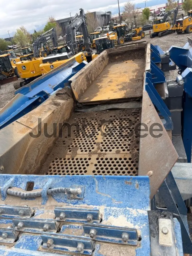 https://prod-jumbo.nyc3.cdn.digitaloceanspaces.com/product/17686/d535f90f394972cfc4727c3e5e35d09e_medium.webp