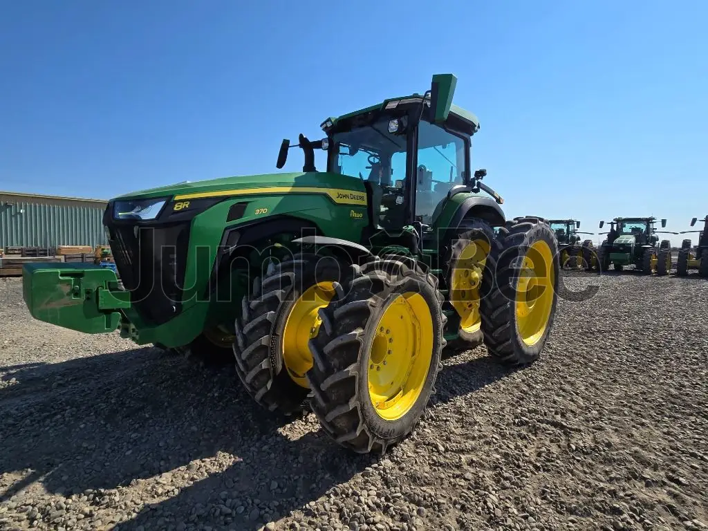 2025 John Deere 8r 370 - Used, 1,014 Hours for Sale — photo 1 of 9