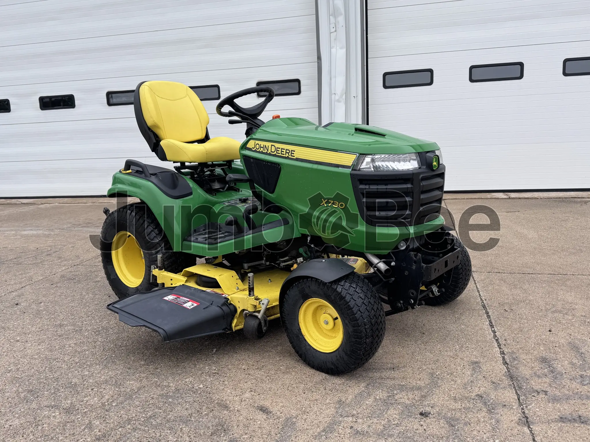 John Deere X730 2014 - Usado (388 Horas) en Venta — foto 1 de 8