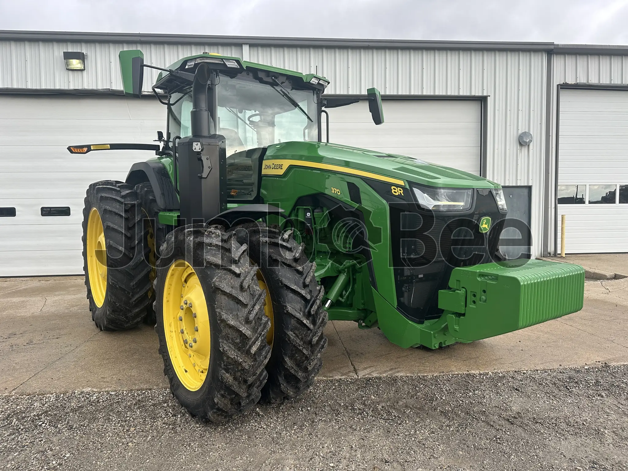 John Deere 8R 370 2025 - Usado (426 Horas) en Venta — foto 1 de 10
