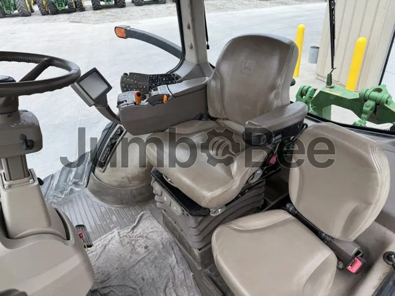 https://prod-jumbo.nyc3.cdn.digitaloceanspaces.com/product/17921/1d8869e5d910e002fd89565da6d4db28_medium.webp
