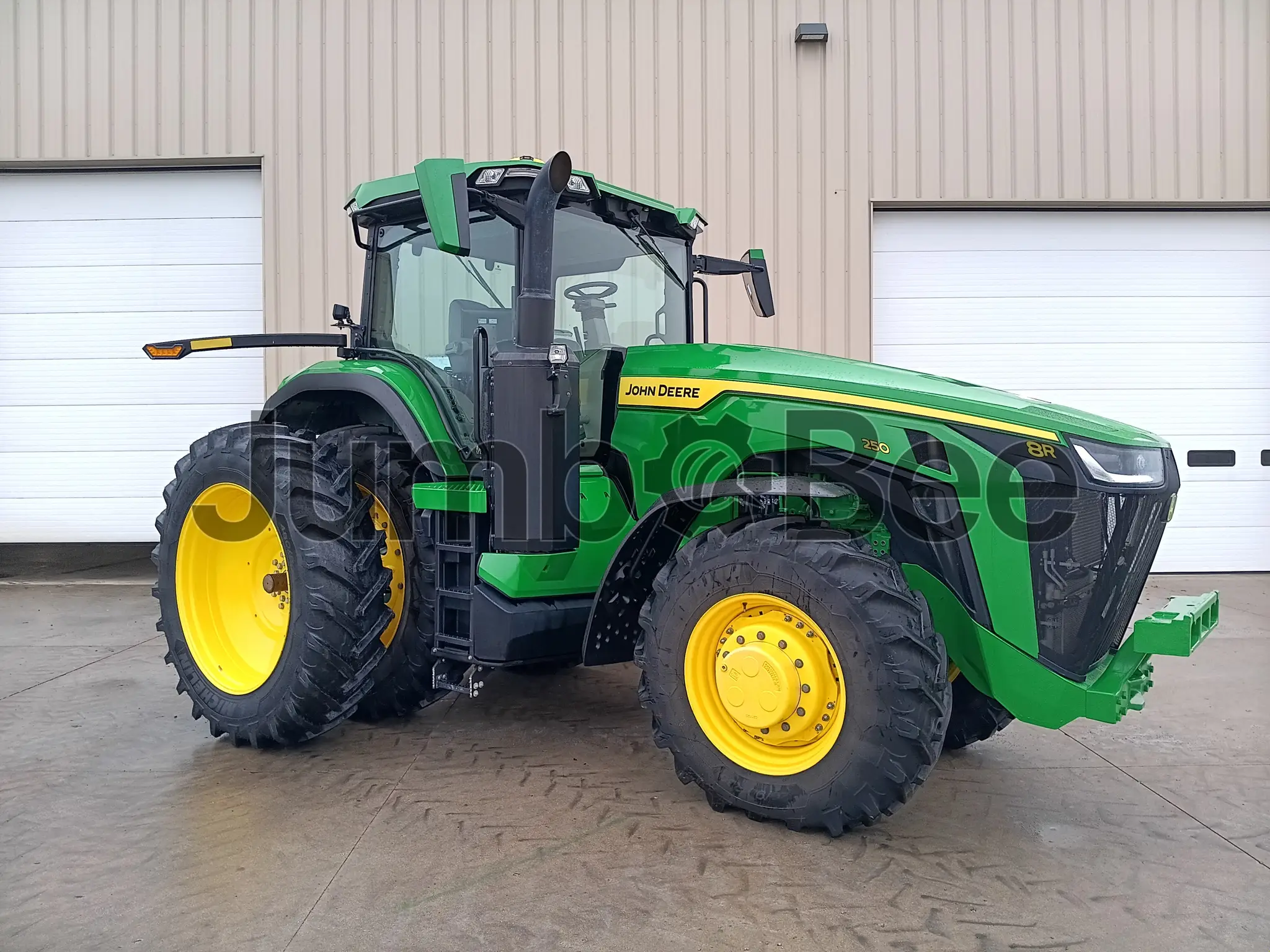 John Deere 8R 250 2025 - Usado (1,122 Horas) en Venta — foto 1 de 9