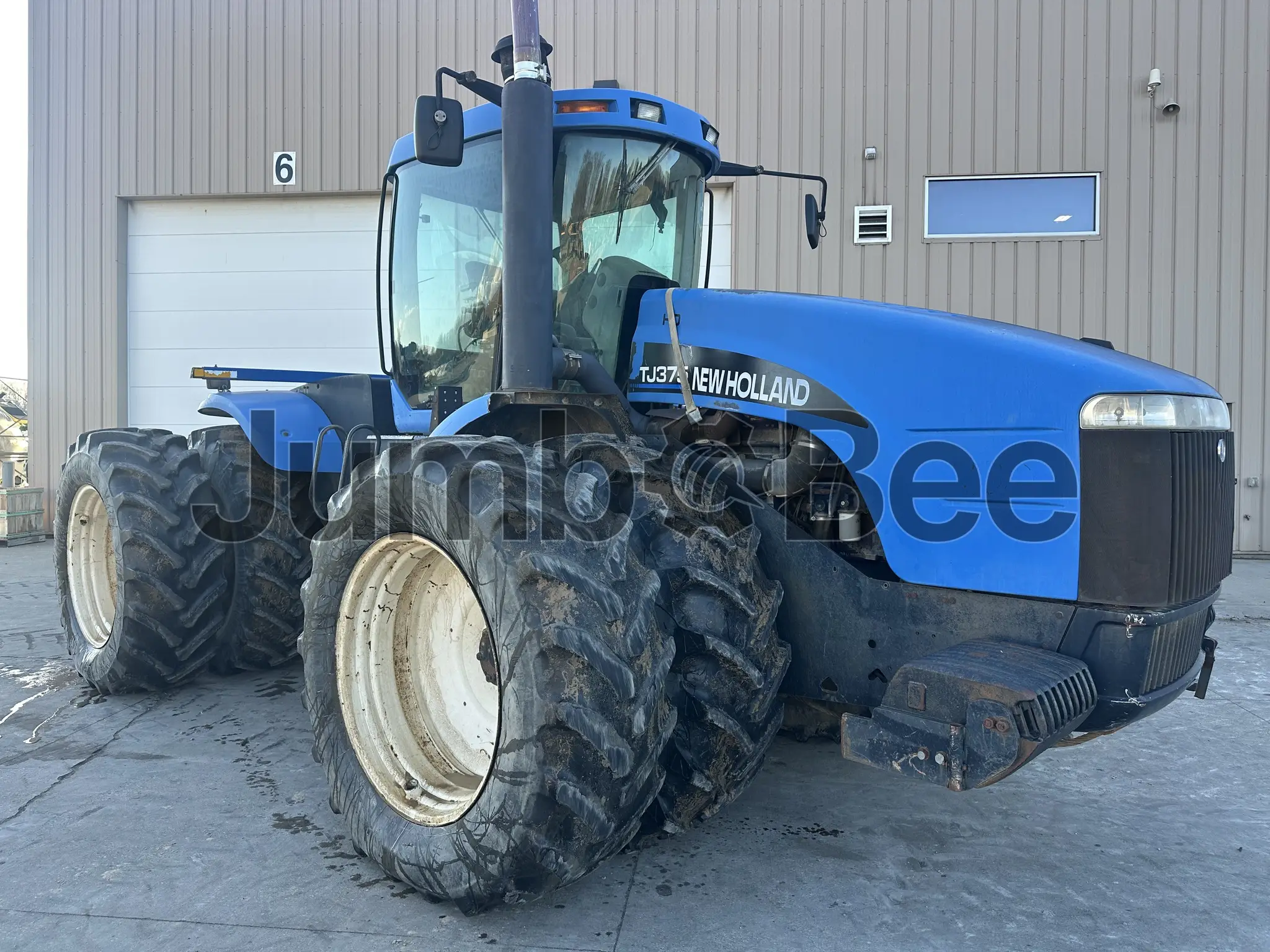 New Holland TJ375 2005 - Usado (10,548 Horas) en Venta — foto 1 de 9