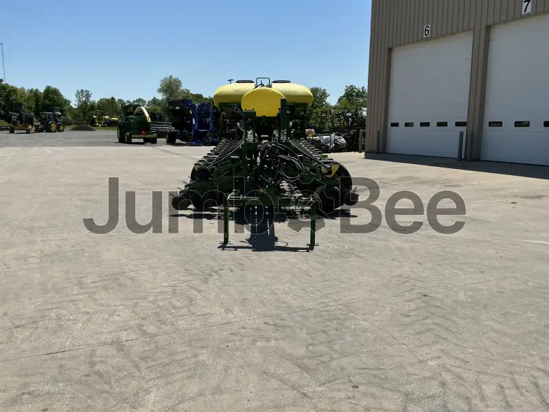 https://prod-jumbo.nyc3.cdn.digitaloceanspaces.com/product/18055/6093897b353f476afd363425b2142c6a_medium.webp