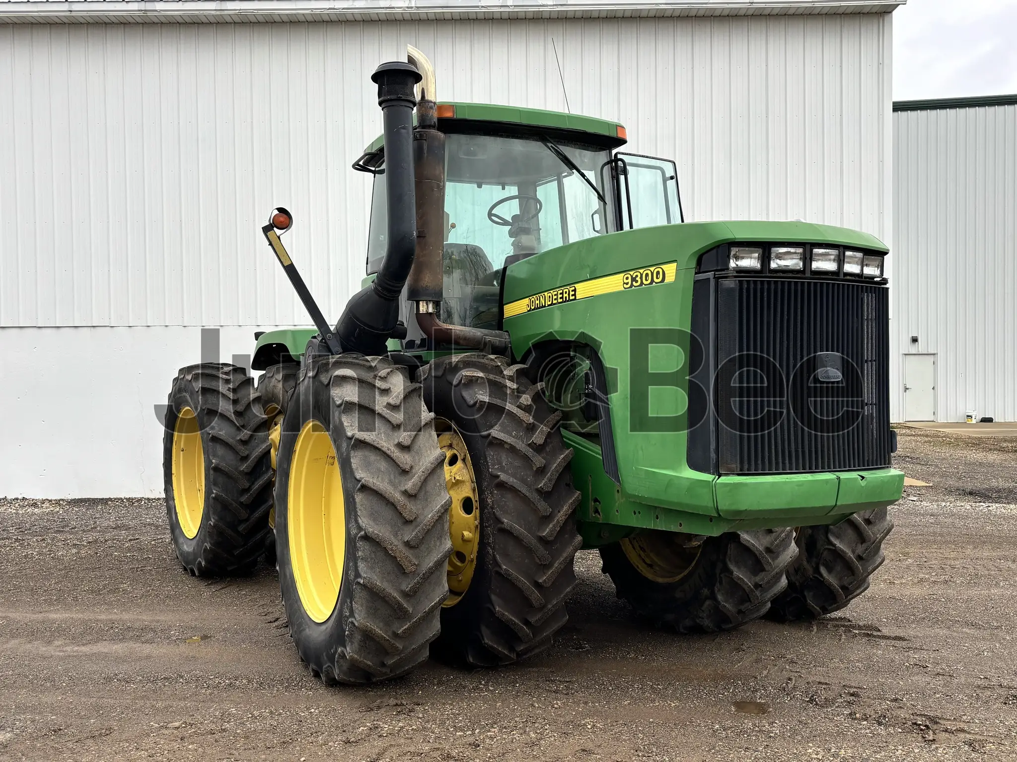 John Deere 9300 2000 - Usado (10,730 Horas) en Venta — foto 1 de 5