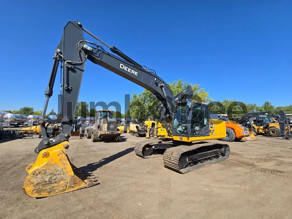 John Deere 210P 2023 - Usado (177 Horas) en Venta — foto 1 de 10