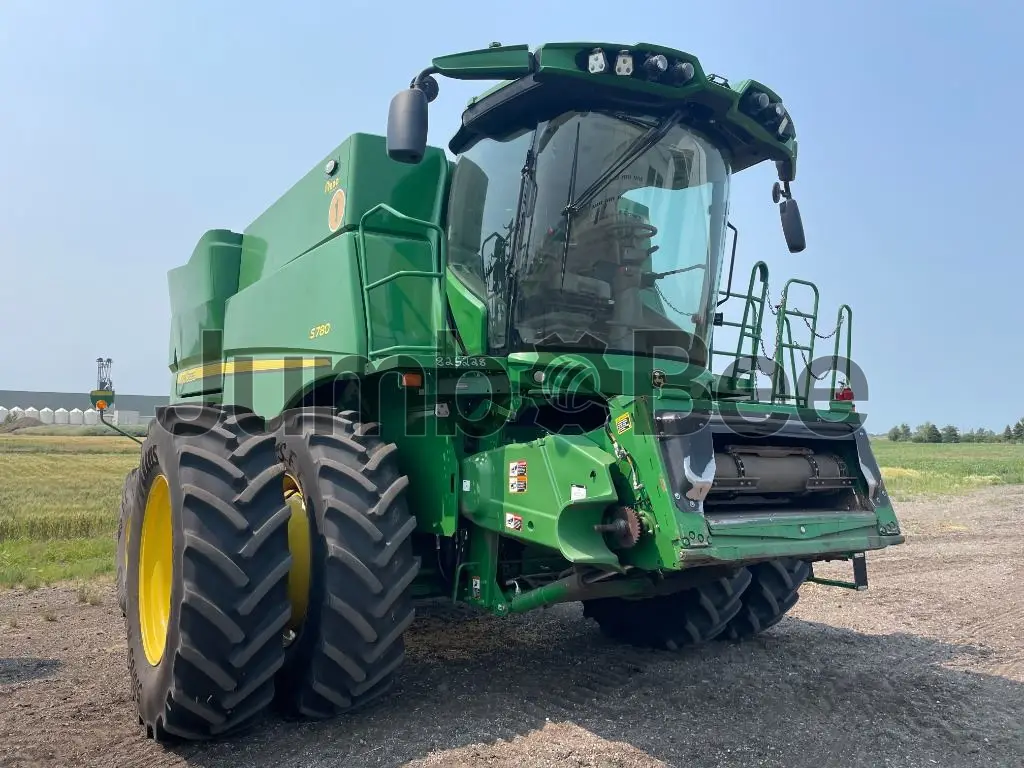 John Deere S780 2023 - Usado (843 Horas) en Venta — foto 1 de 6
