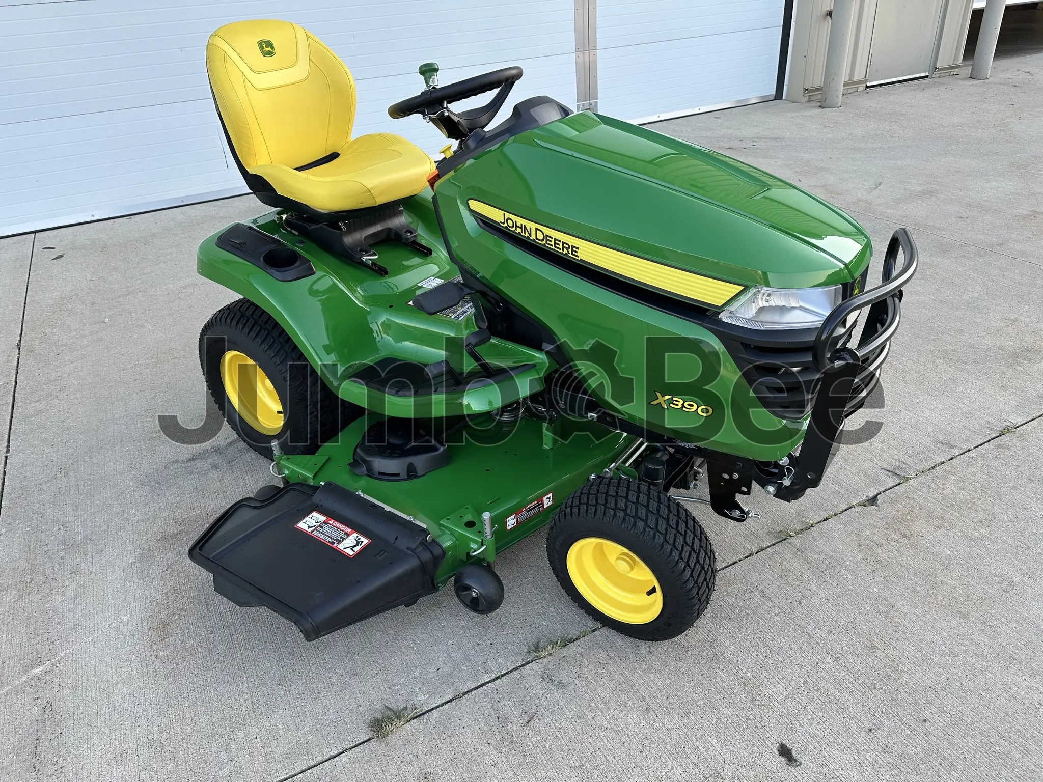 John Deere X390 2026 - Usado (18 Horas) en Venta — foto 1 de 21
