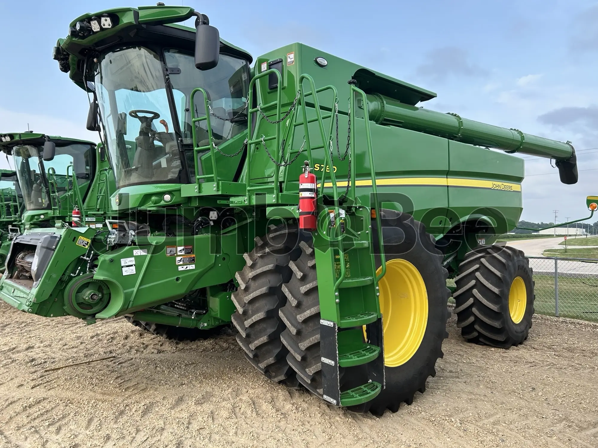 John Deere S780 2024 - Usado (525 Horas) en Venta — foto 1 de 19