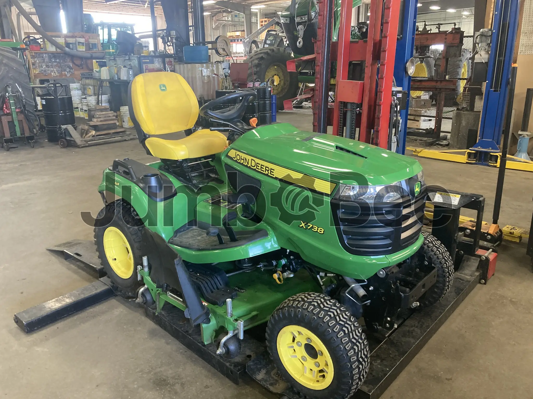 John Deere X738 2023 - Usado (220 Horas) en Venta — foto 1 de 6
