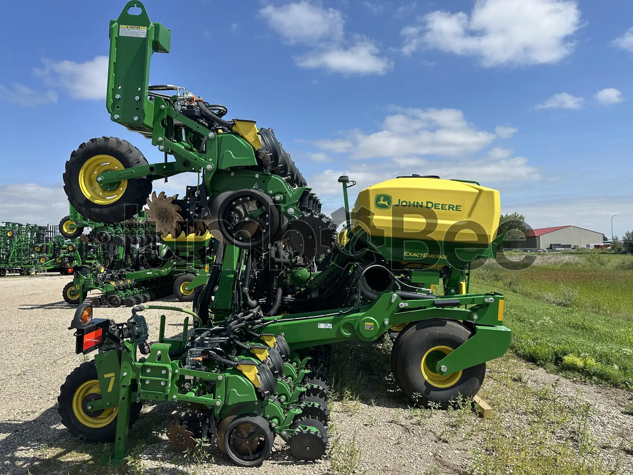 2025 John Deere DR24 - Used, for Sale — foto 1 de 10