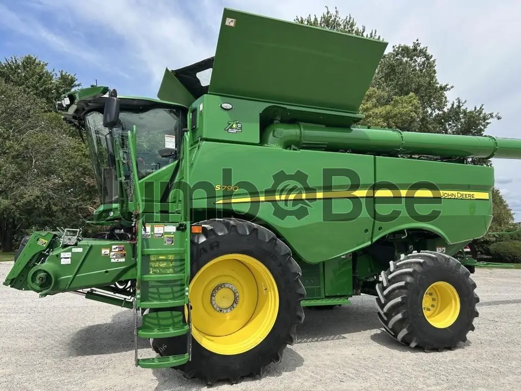 John Deere S790 2022 - Usado (568 Horas) en Venta — foto 1 de 116