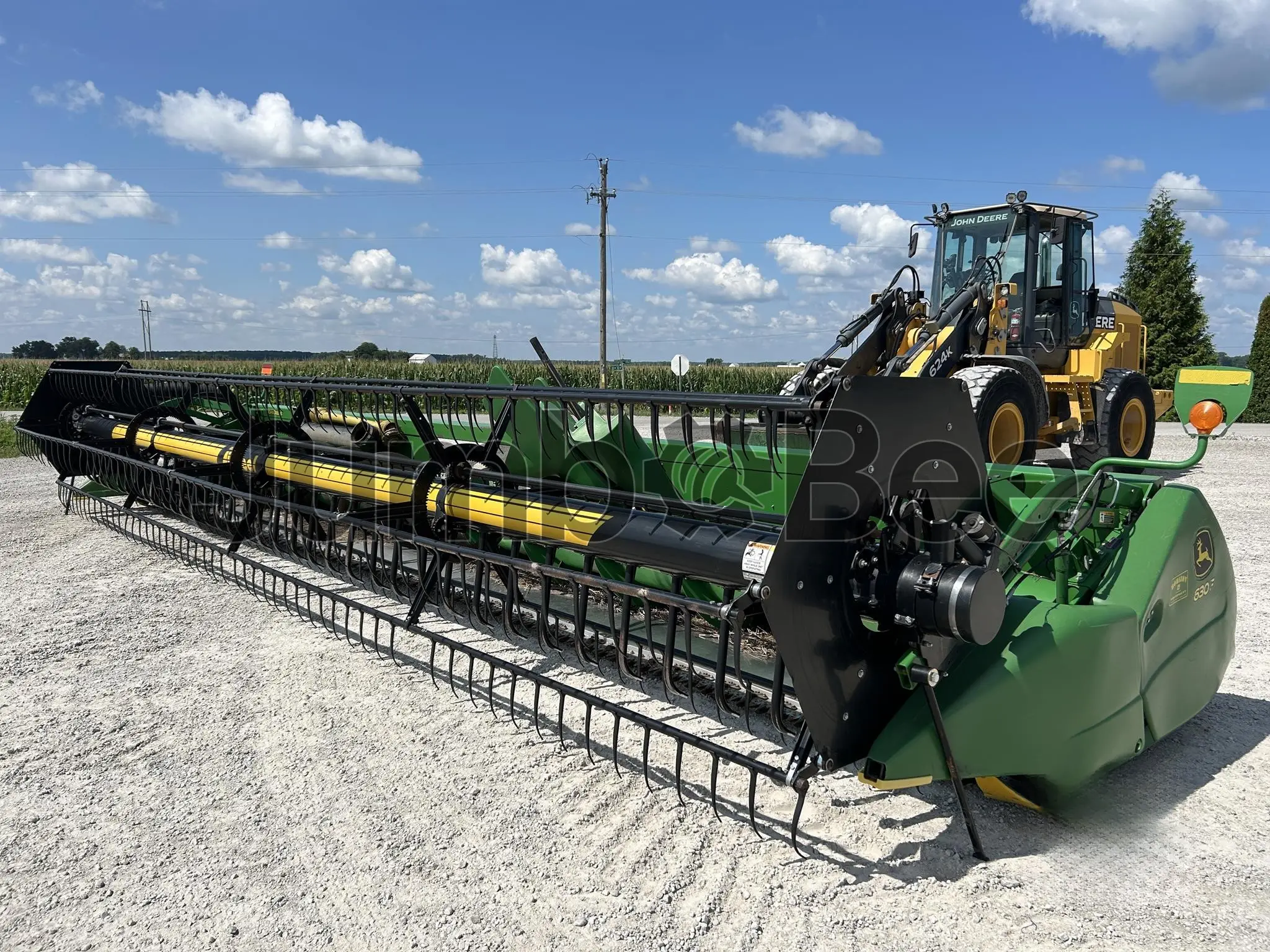 John Deere 630F 2013 - Usado en Venta — foto 1 de 49