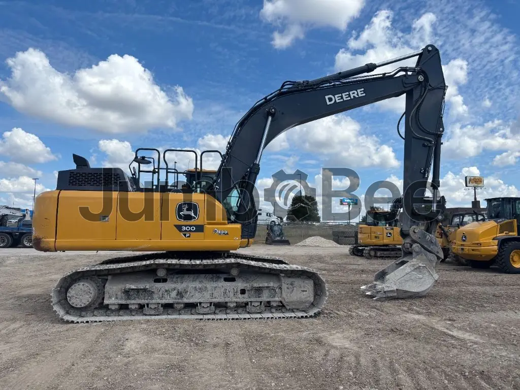 John Deere 300P 2023 - Usado (2,952 Horas) en Venta — foto 1 de 11