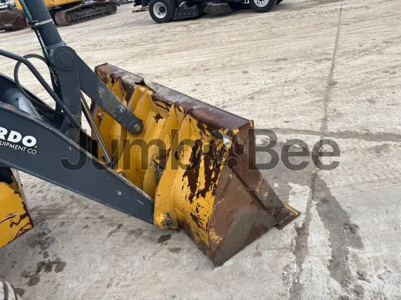 https://prod-jumbo.nyc3.cdn.digitaloceanspaces.com/product/19095/43f3df56e4a14aca7b02d6f380a5dabe_medium.webp