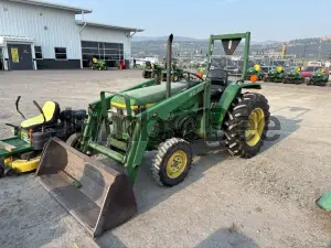 1991 John Deere 870 Compact Utility Tractors