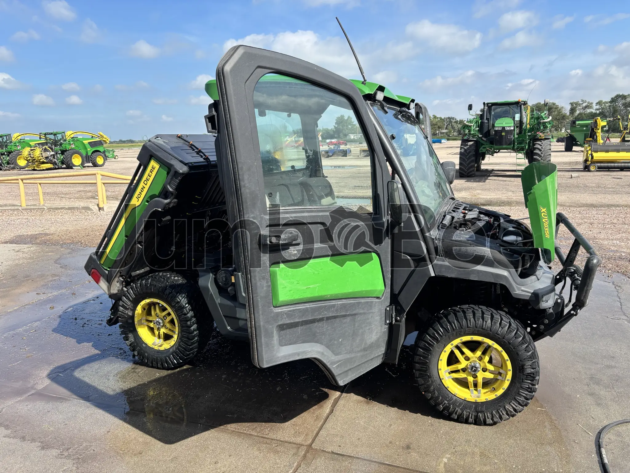 John Deere XUV 835R 2024 - Usado (589 Horas) en Venta — foto 1 de 13