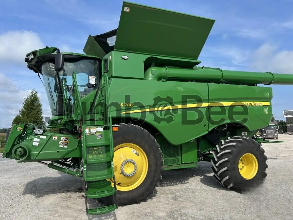 John Deere S780 2024 - Usado (638 Horas) en Venta — foto 1 de 74