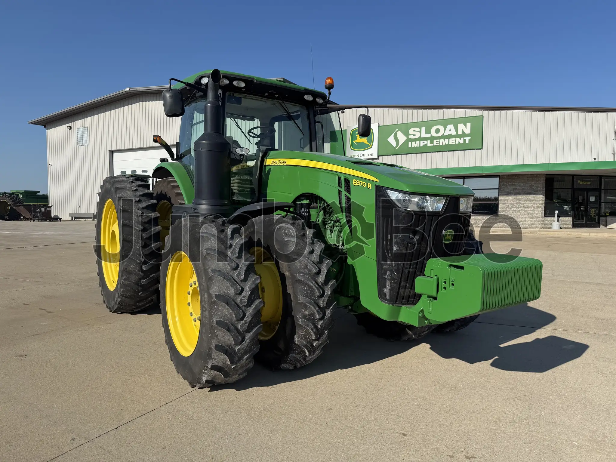 2015 John Deere 8370R - Used, 4,079 Hours for Sale — photo 1 of 6