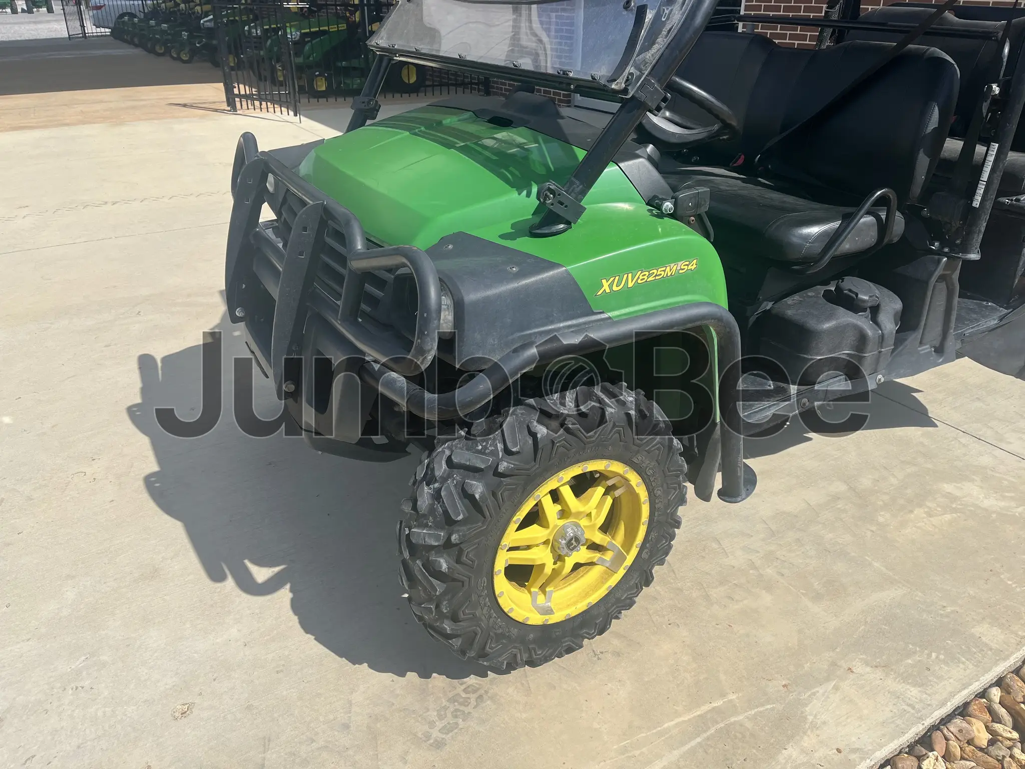 John Deere XUV 825M 2023 - Usado (624 Horas) en Venta — foto 1 de 11
