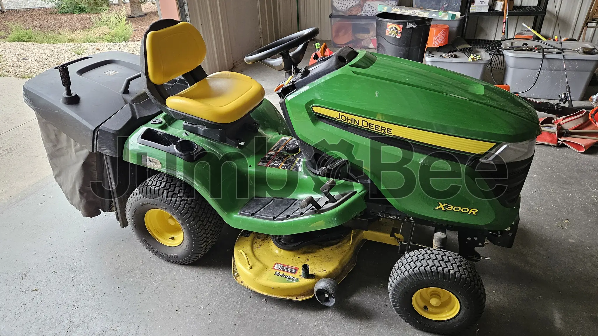 John Deere X300R 2015 - Usado (210 Horas) en Venta — foto 1 de 21