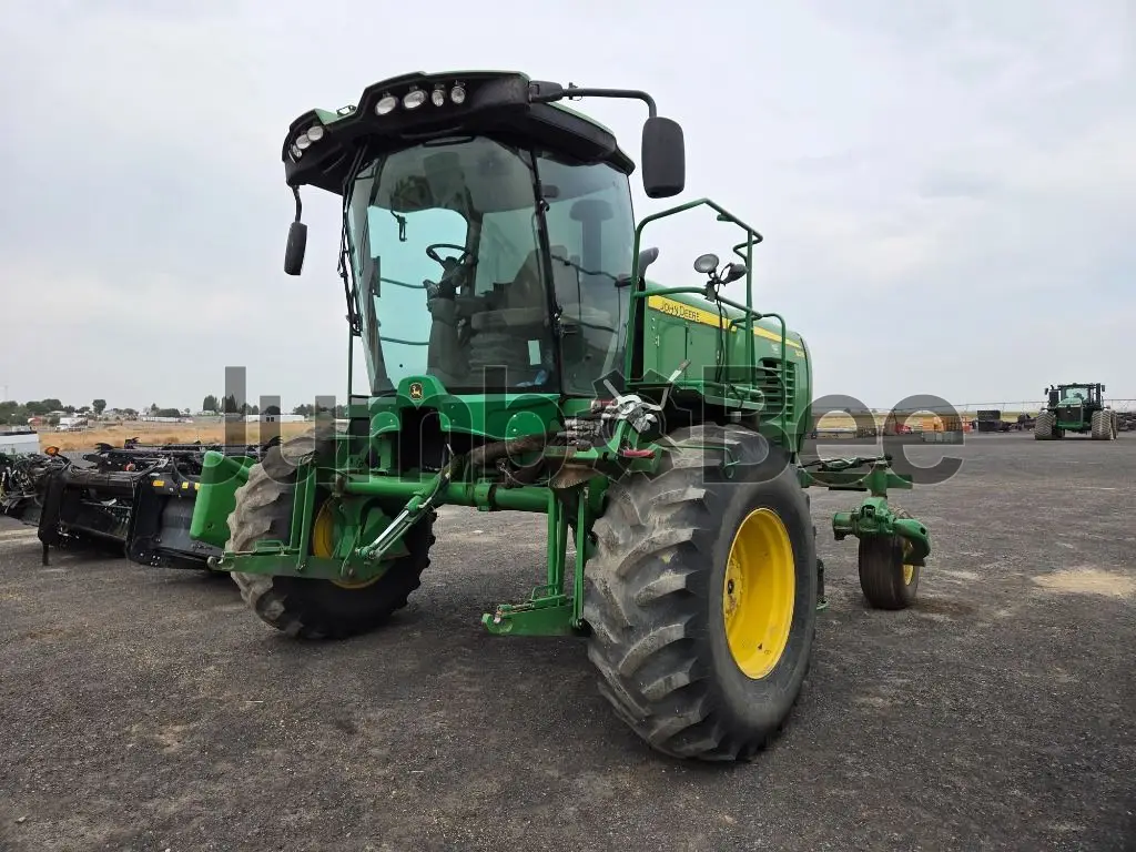 John Deere W235 2014 - Usado (1,958 Horas) en Venta — foto 1 de 13