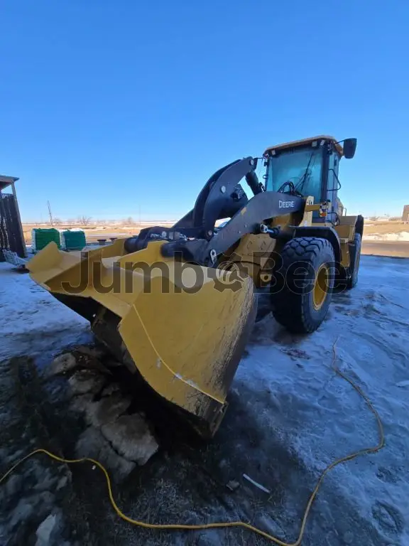 2023 John Deere 624P - Used, 238 Hours for Sale — photo 1 of 9