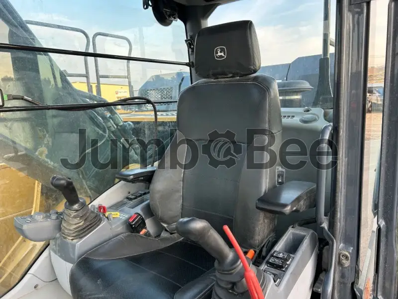 https://prod-jumbo.nyc3.cdn.digitaloceanspaces.com/product/19912/07eac4063b70e45d3ea6c5aaefe12de9_medium.webp