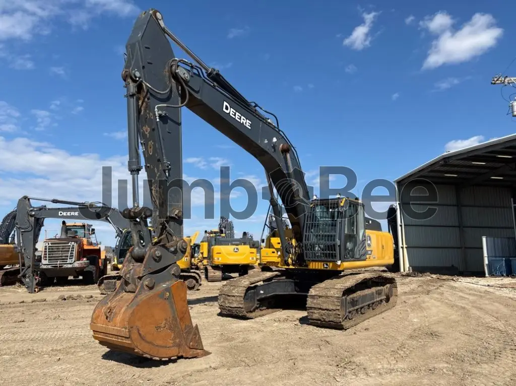 John Deere 350P 2024 - Usado (3,210 Horas) en Venta — foto 1 de 46
