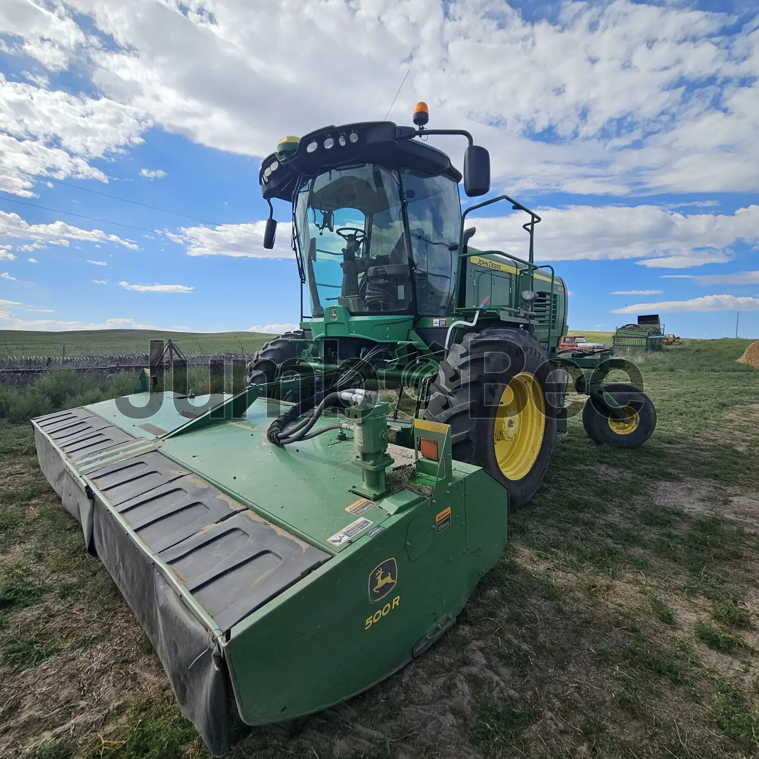 John Deere W235 2017 - Usado (1,850 Horas) en Venta — foto 1 de 32