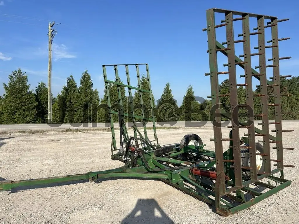 Unverferth HAROGATOR - Used  for Sale — photo 1 of 41