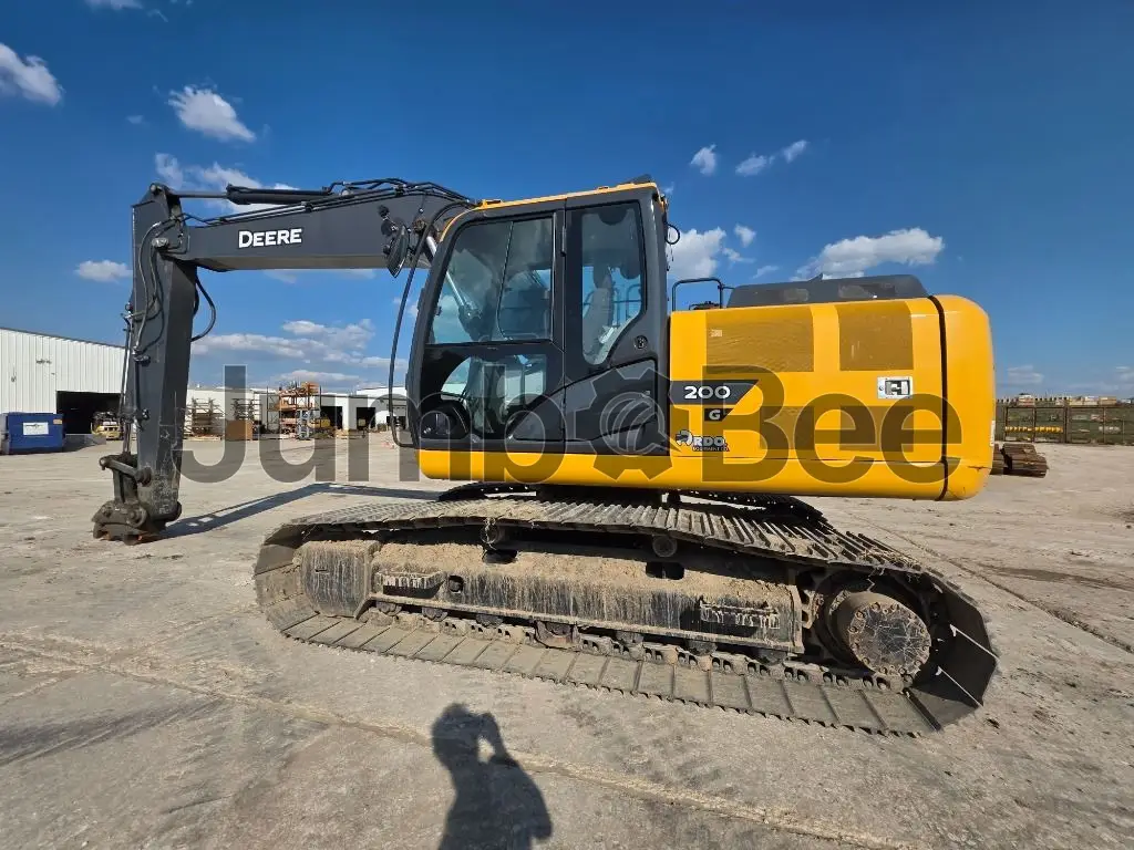 2023 John Deere 200G - Used, 1,852 Hours for Sale — photo 1 of 5