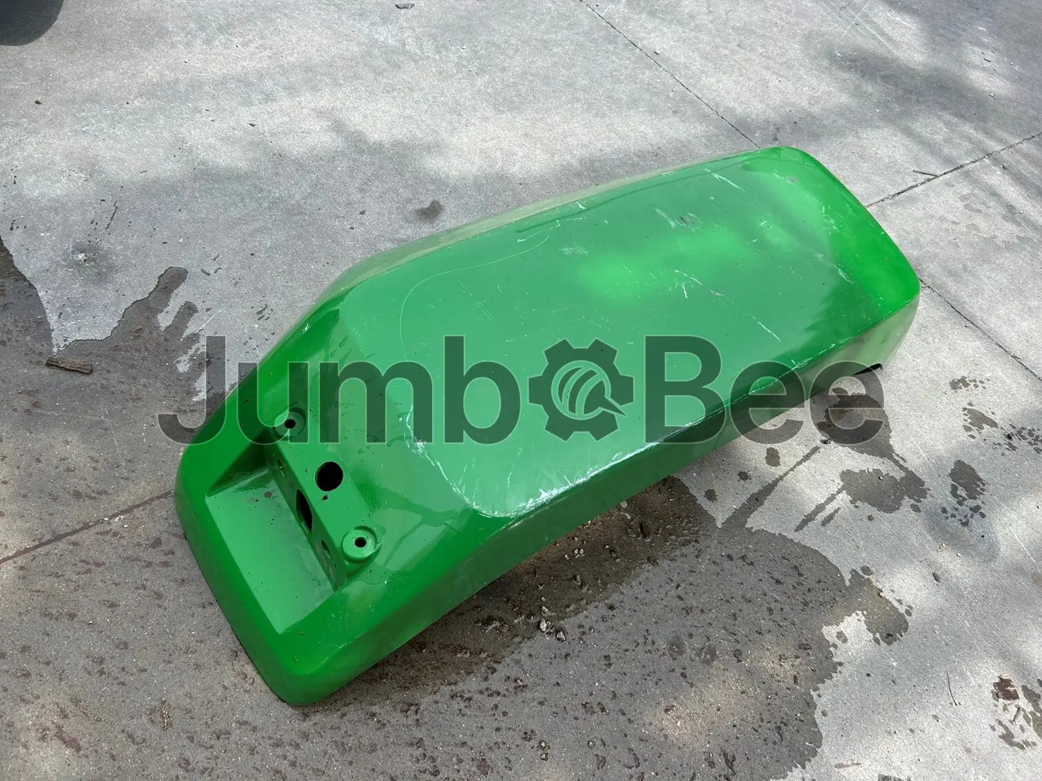John Deere R242000 RH FENDER - Usado en Venta — foto 1 de 5