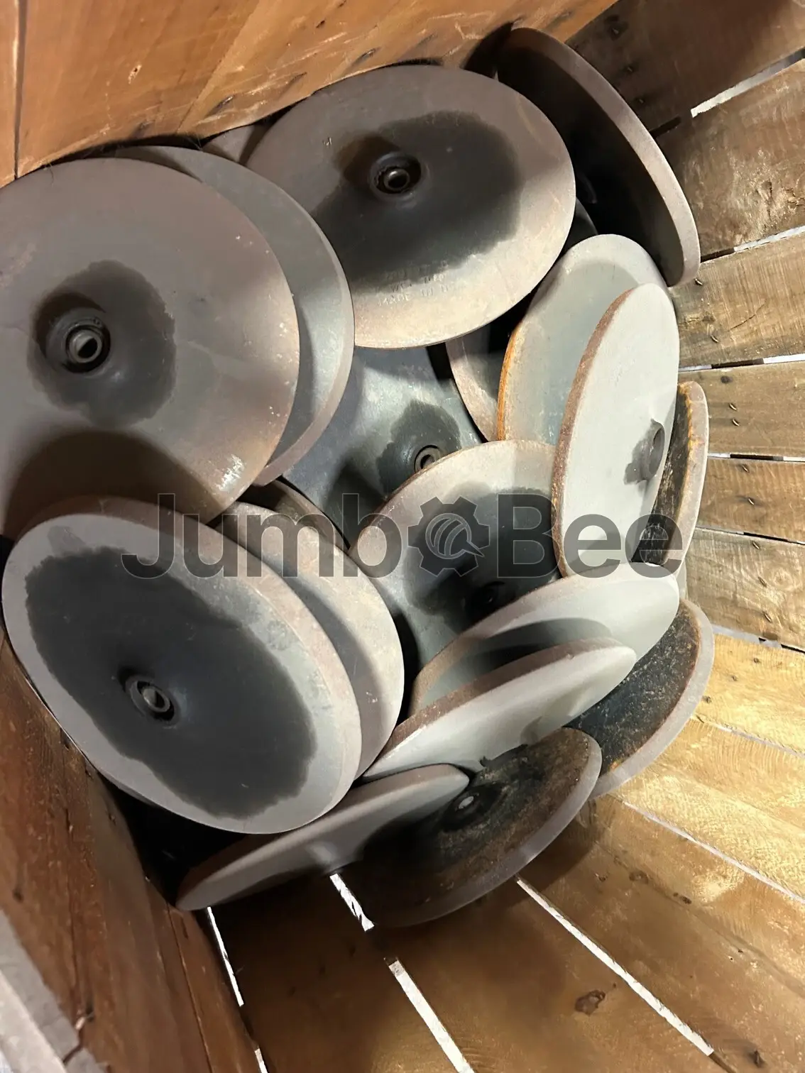 John Deere AA73763 CAST CLOSING WHEELS - Usado en Venta — foto 1 de 5