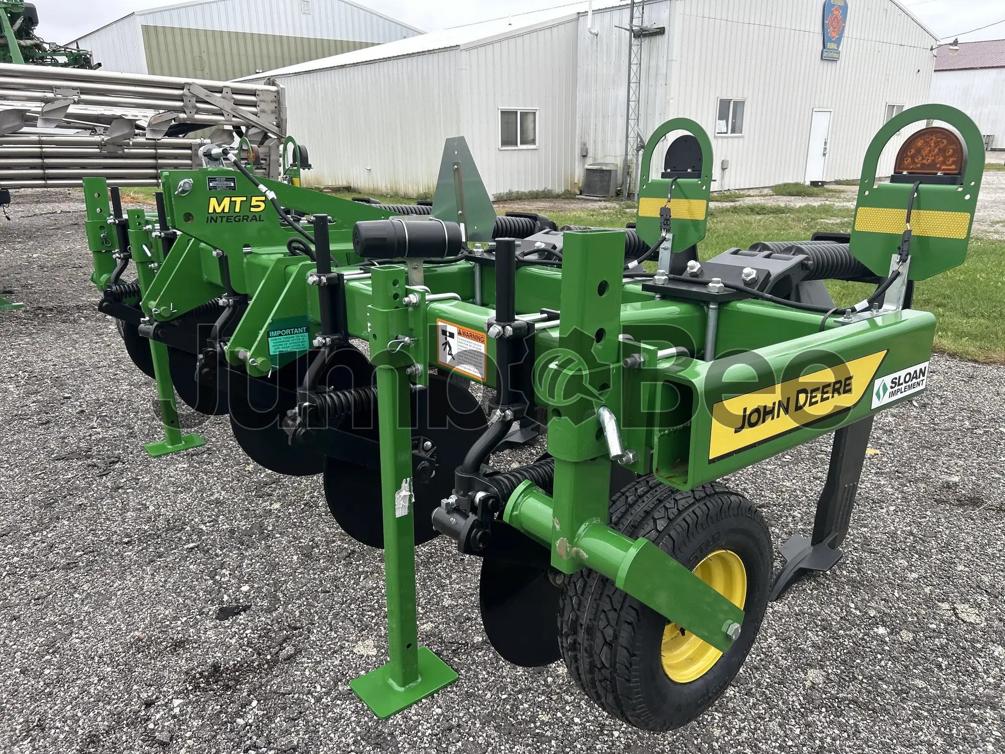 John Deere MT5 2025 - Usado en Venta — foto 1 de 9