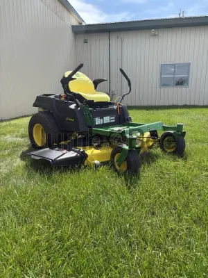 2020 John Deere Z525E Zero-Turn Mowers