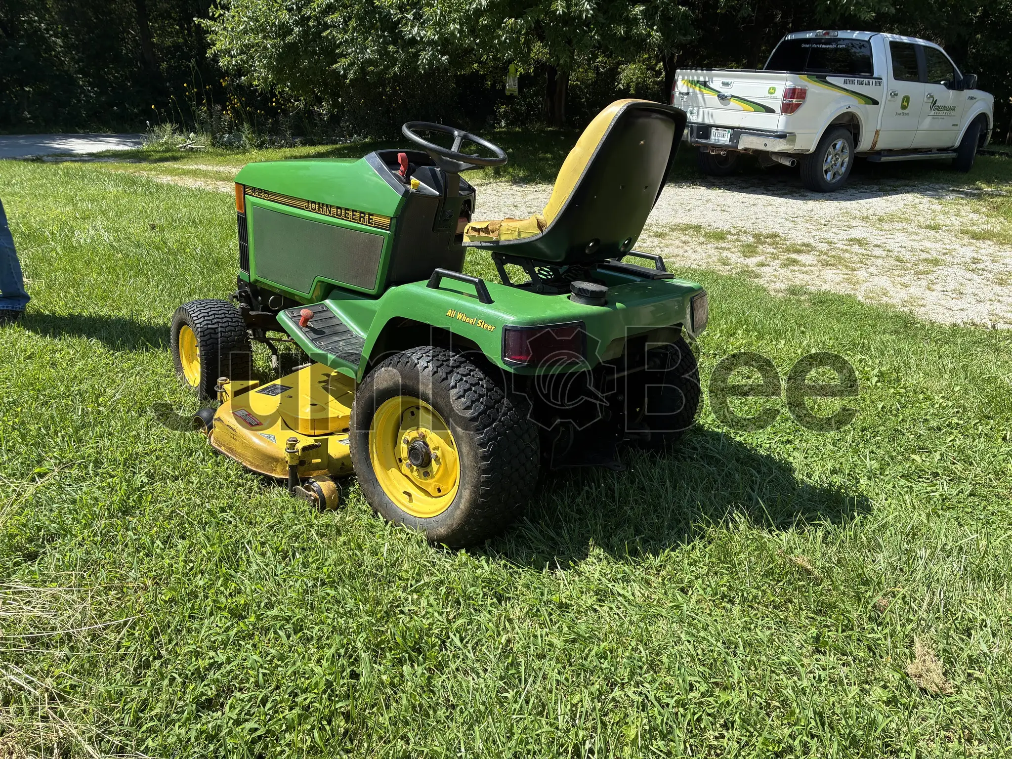 John Deere 425 1993 - Usado (1,197 Horas) en Venta — foto 1 de 2