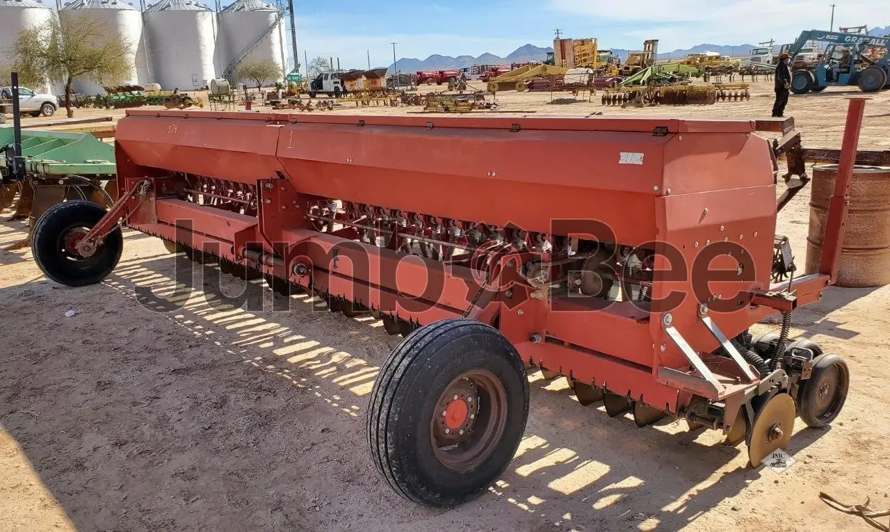1997 Case IH 5400 - Used  for Sale — photo 1 of 14