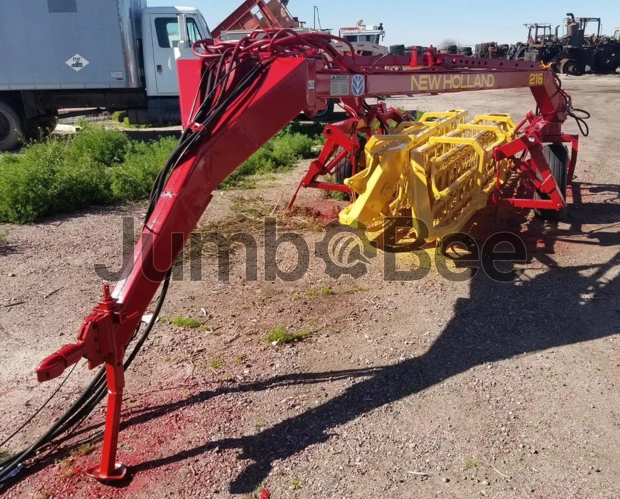 New Holland 216 - Used  for Sale — photo 1 of 7