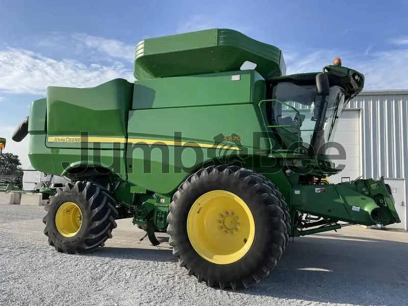 John Deere S670 2014 - Usado en Venta — foto 1 de 102